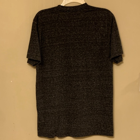 Levi's Men's charcoal Heather gray Med. Graphic Tee - Picture 2 of 3